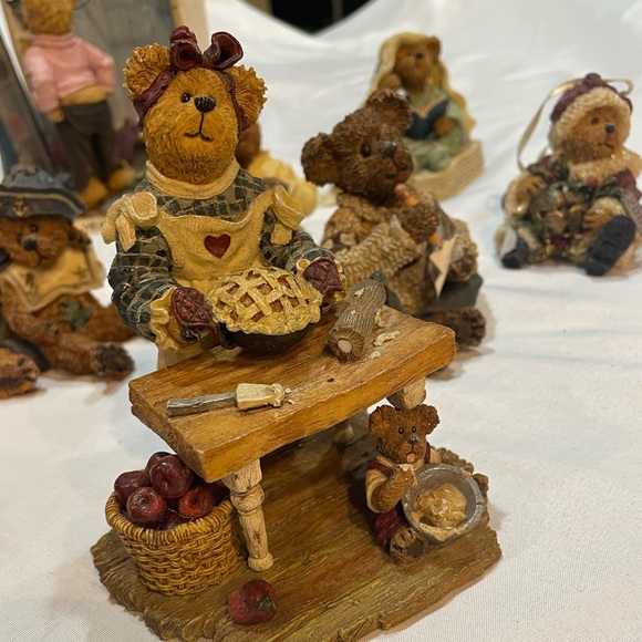 Boyd’s Beats Lot of 15 Excellent Condition - Picture 14 of 16